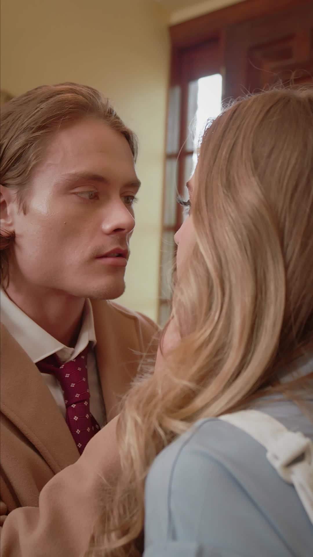 Episodio 11 de La virgen y el multimillonario