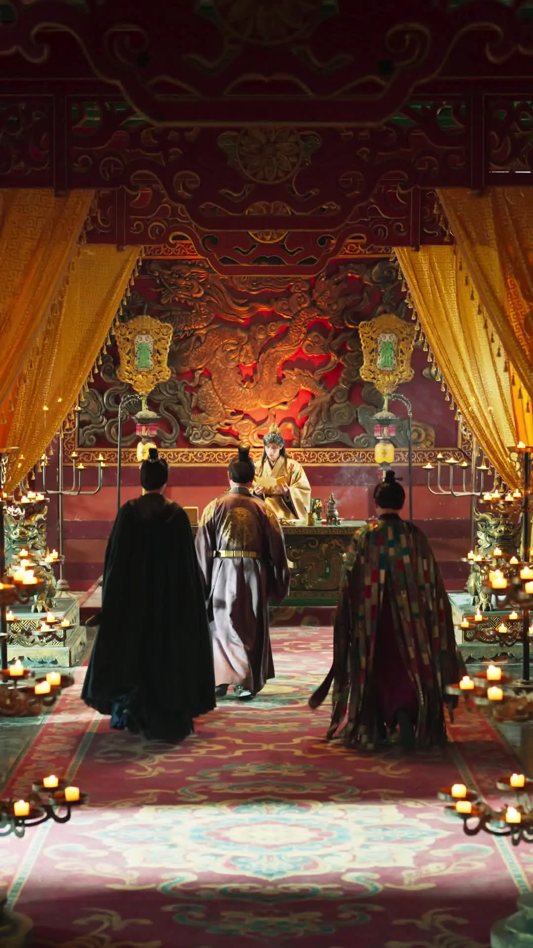 Episodio 47 de La zorra caída, la realeza de rodillas