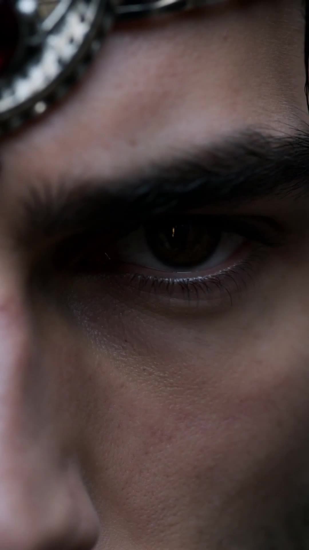 Episodio 3 de Las gemelas mestizas del rey Alfa
