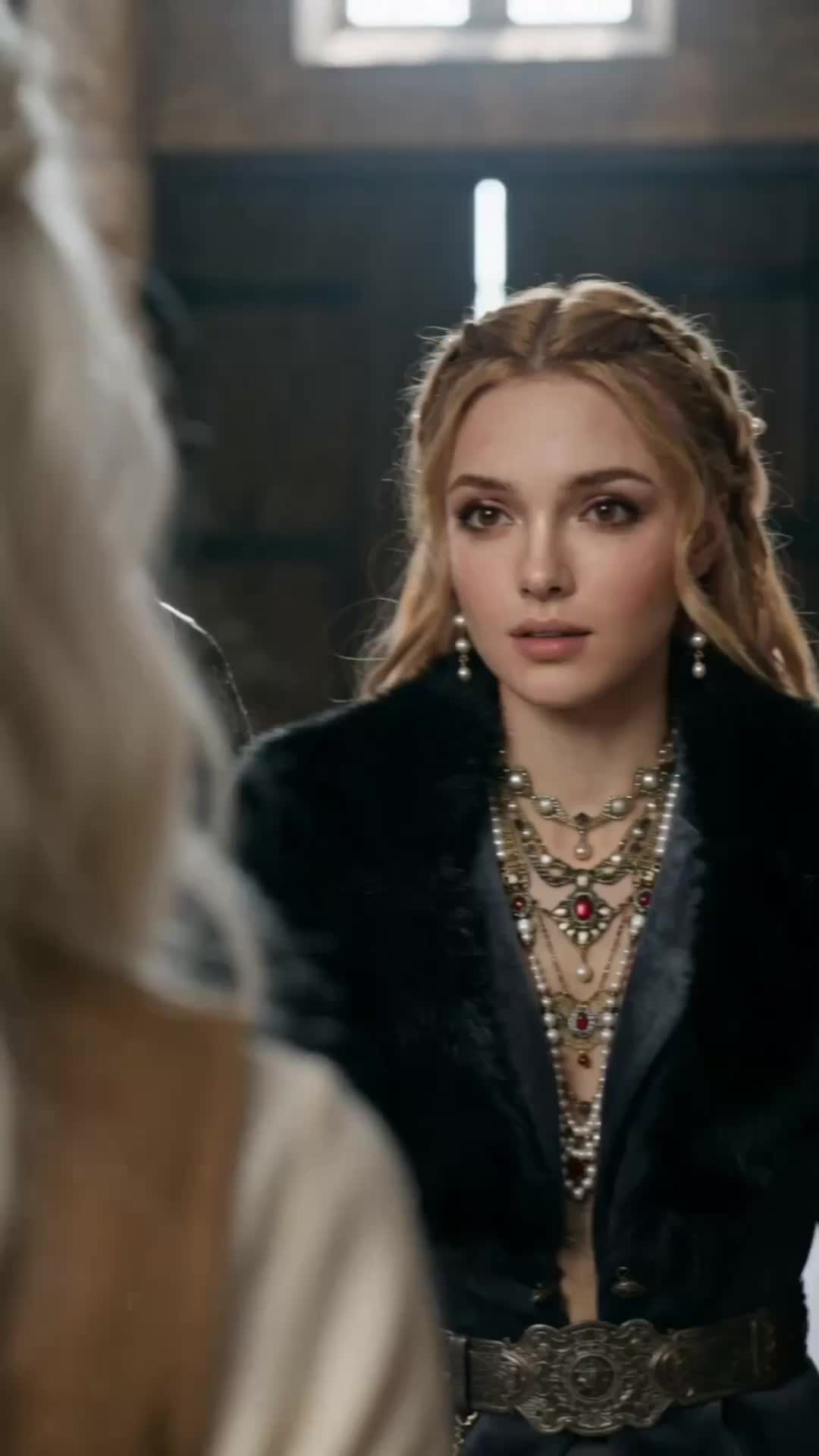 Episodio 5 de Luna rechazada es la reina del Alfa