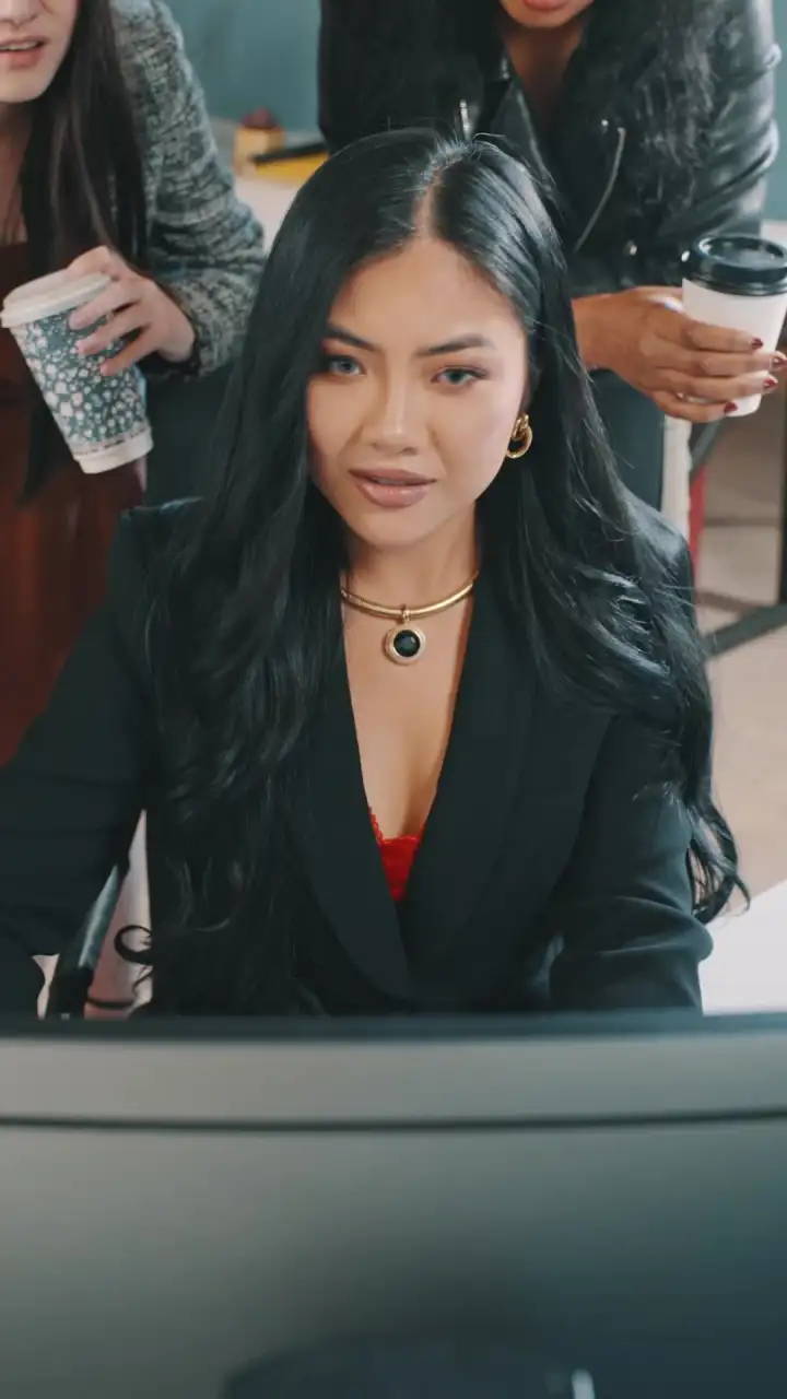 Episodio 49 de Matrimonio Falso con mi CEO Multimillonario