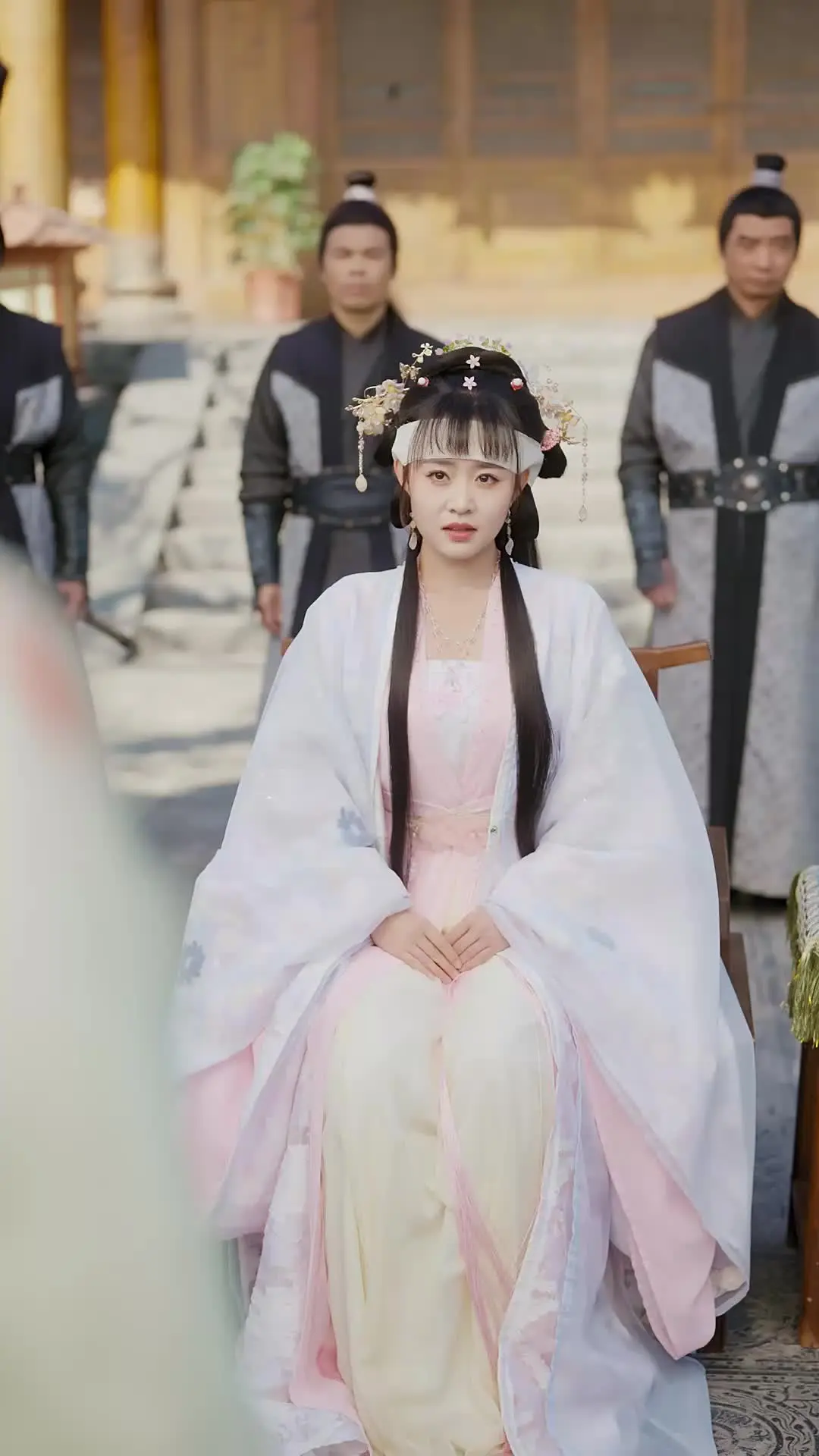 Episodio 10 de Me empujaron a ser emperatriz