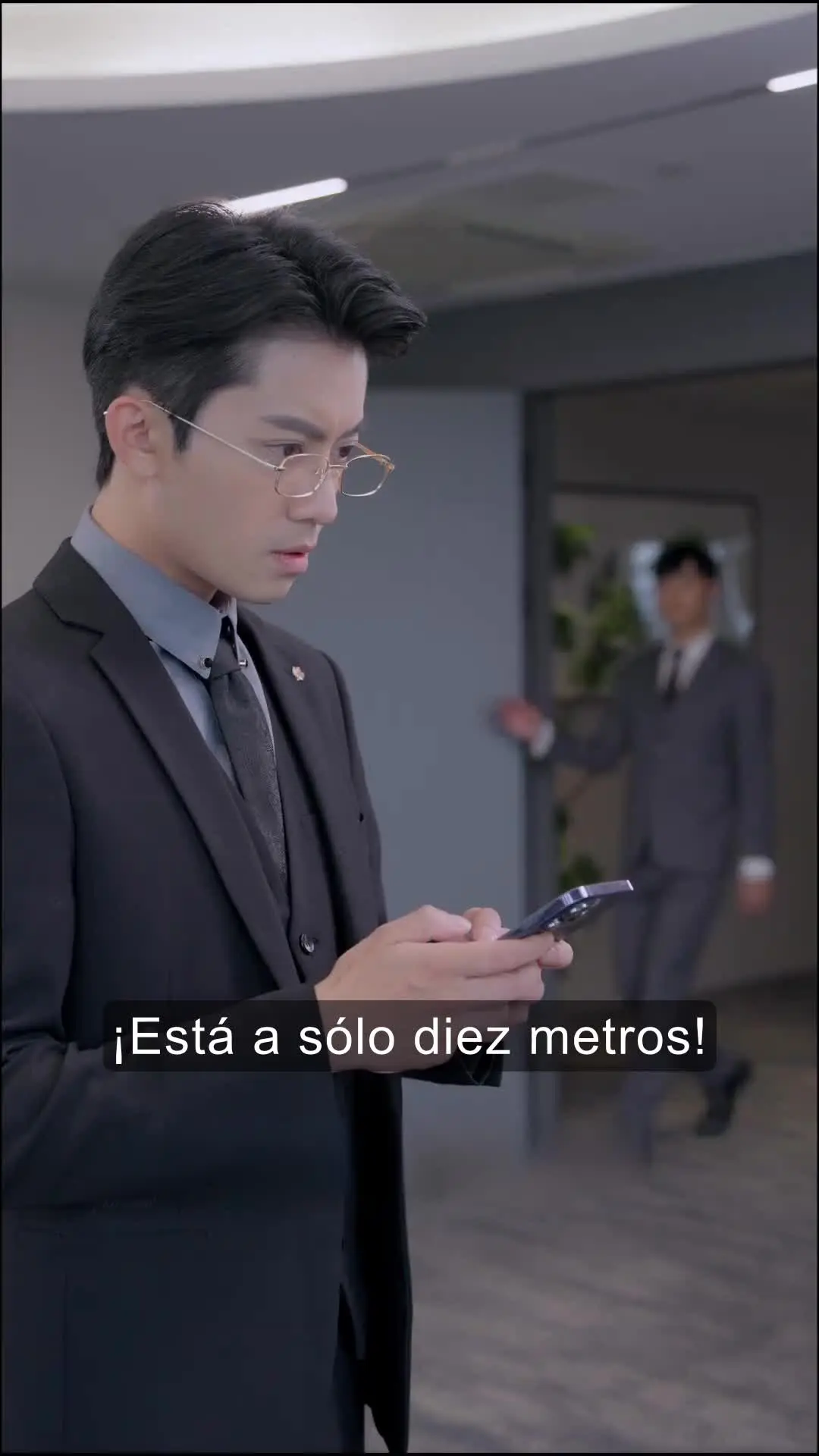 Episodio 2 de Mi Amor Cibernético, Mi CEO