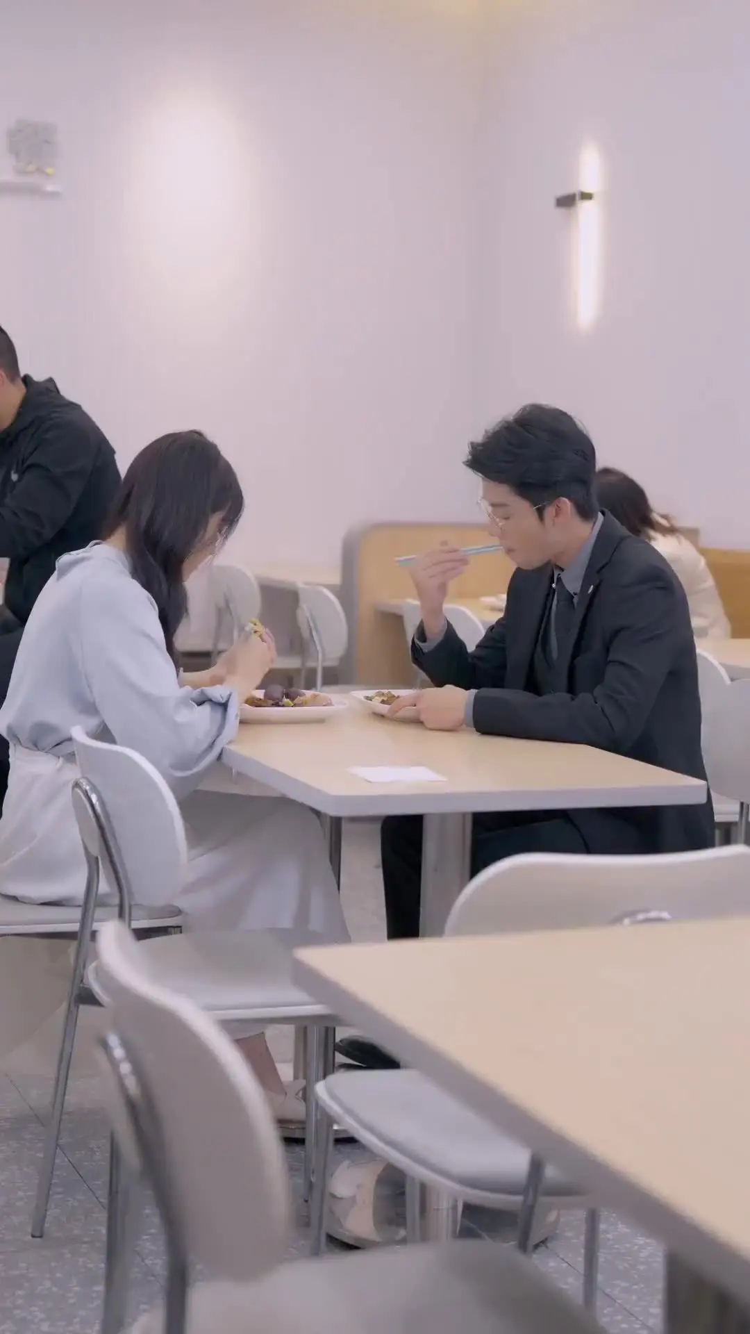 Episodio 7 de Mi Amor Cibernético, Mi CEO