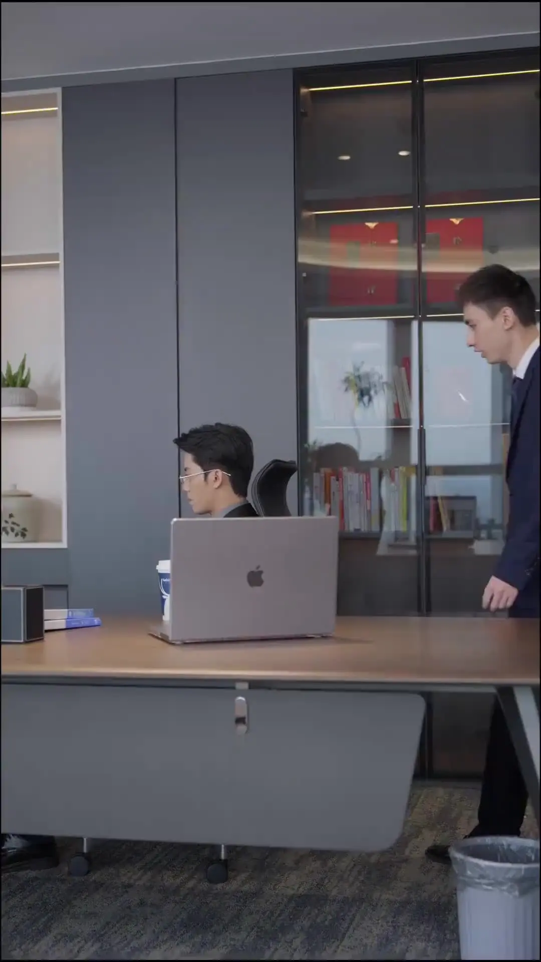 Episodio 8 de Mi Amor Cibernético, Mi CEO