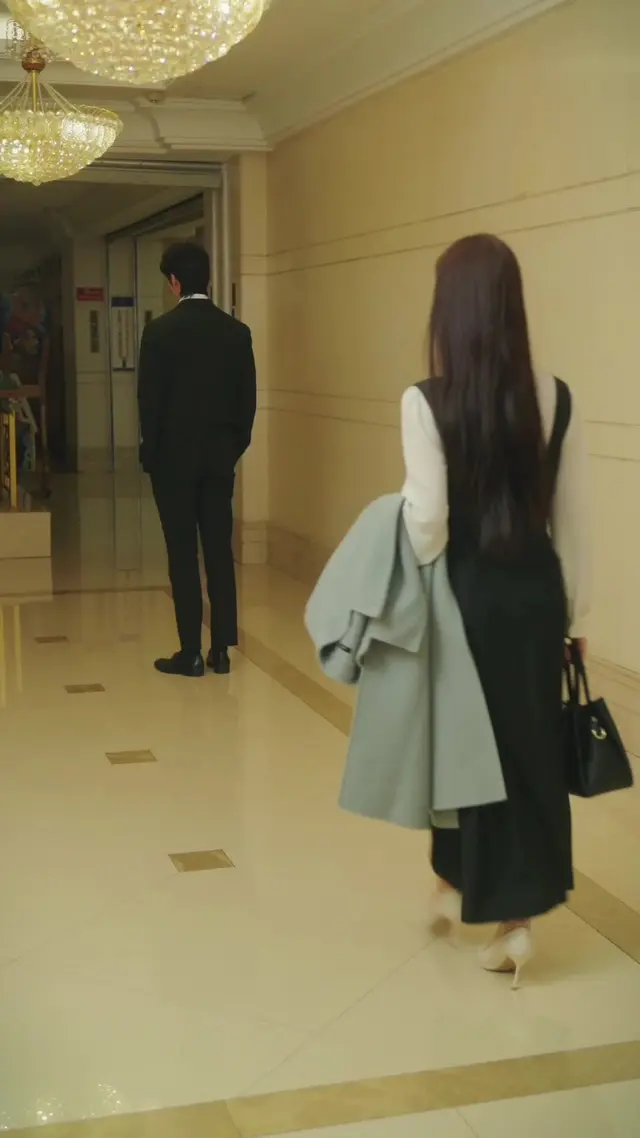 Episodio 40 de Mi CEO padre persigue a mi madre cuando yo regrese