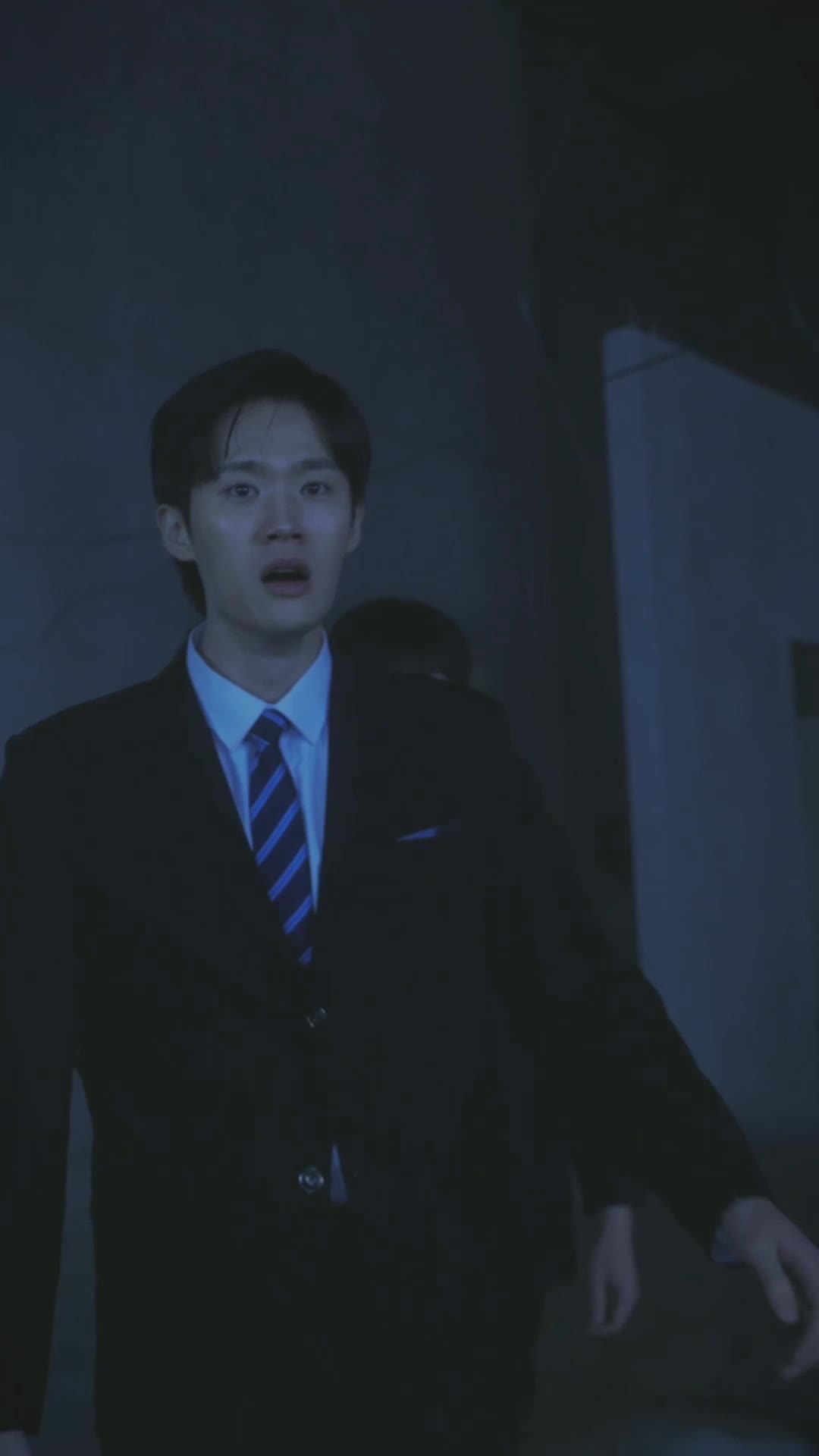 Episodio 47 de Mi CEO padre persigue a mi madre cuando yo regrese