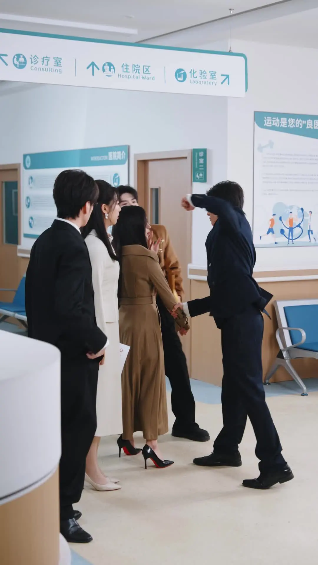 Episodio 4 de Mi único amor, apoyando a la villana