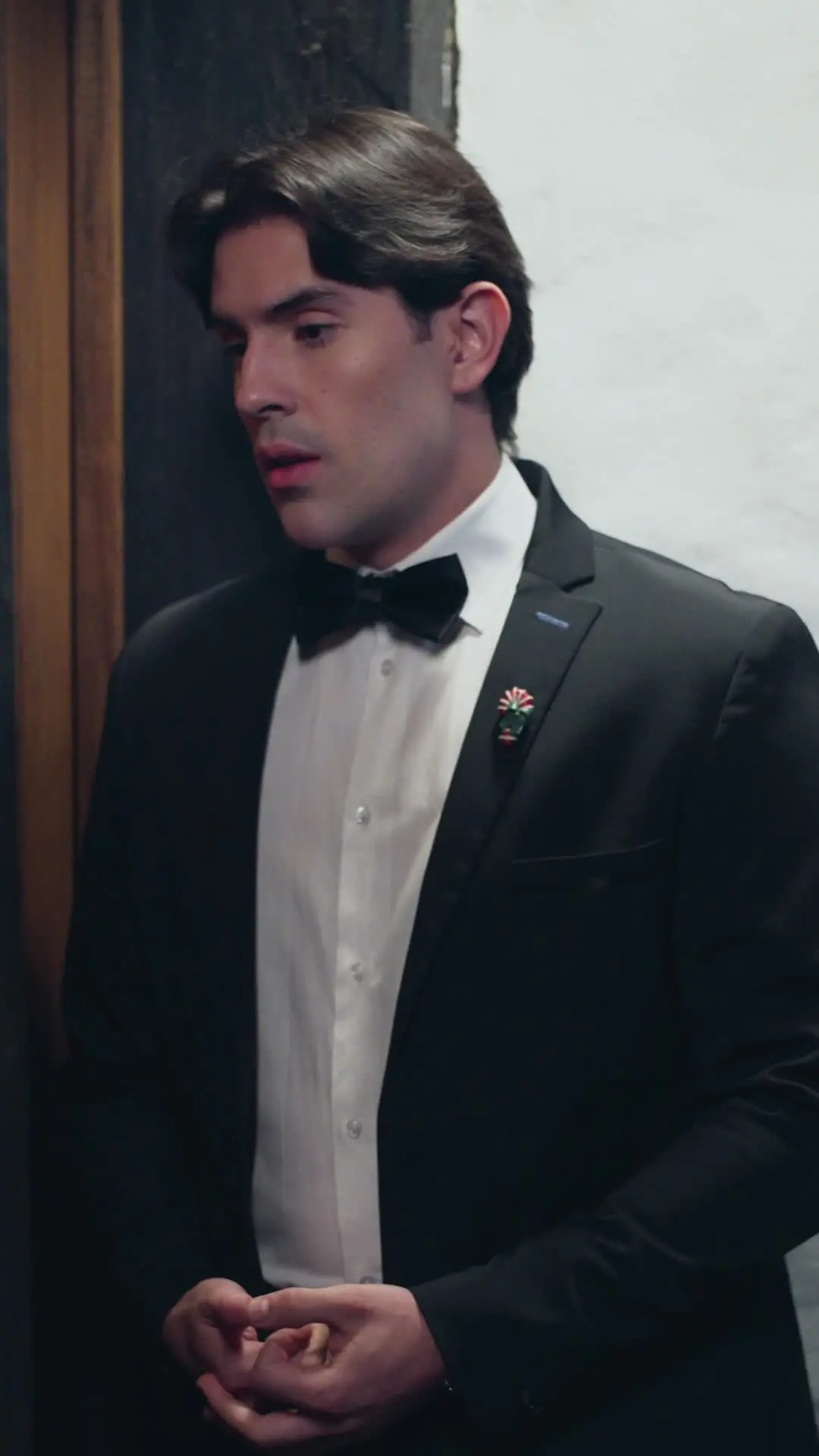 Episodio 70 de Navidad inesperada: casada con un vagabundo millonario