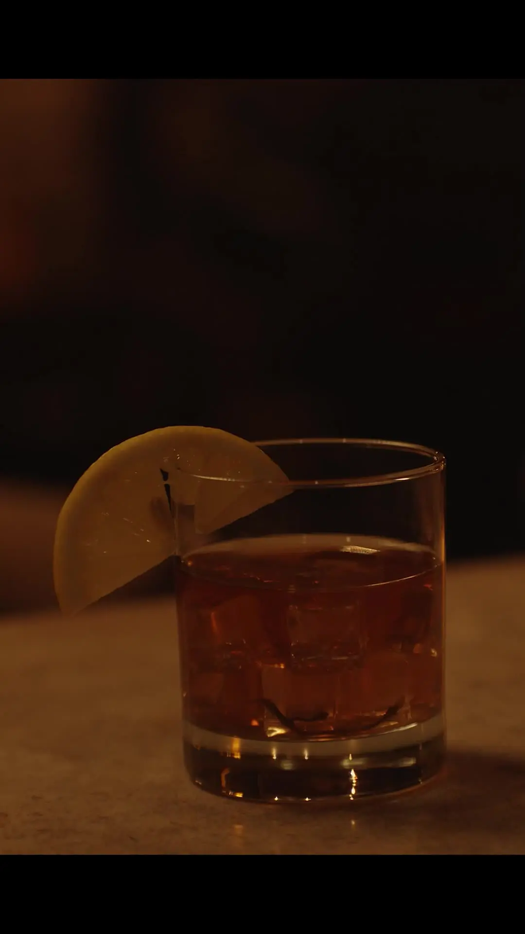 Episodio 10 de Nunca te divorcies de una Heredera Multimillonaria Secreta