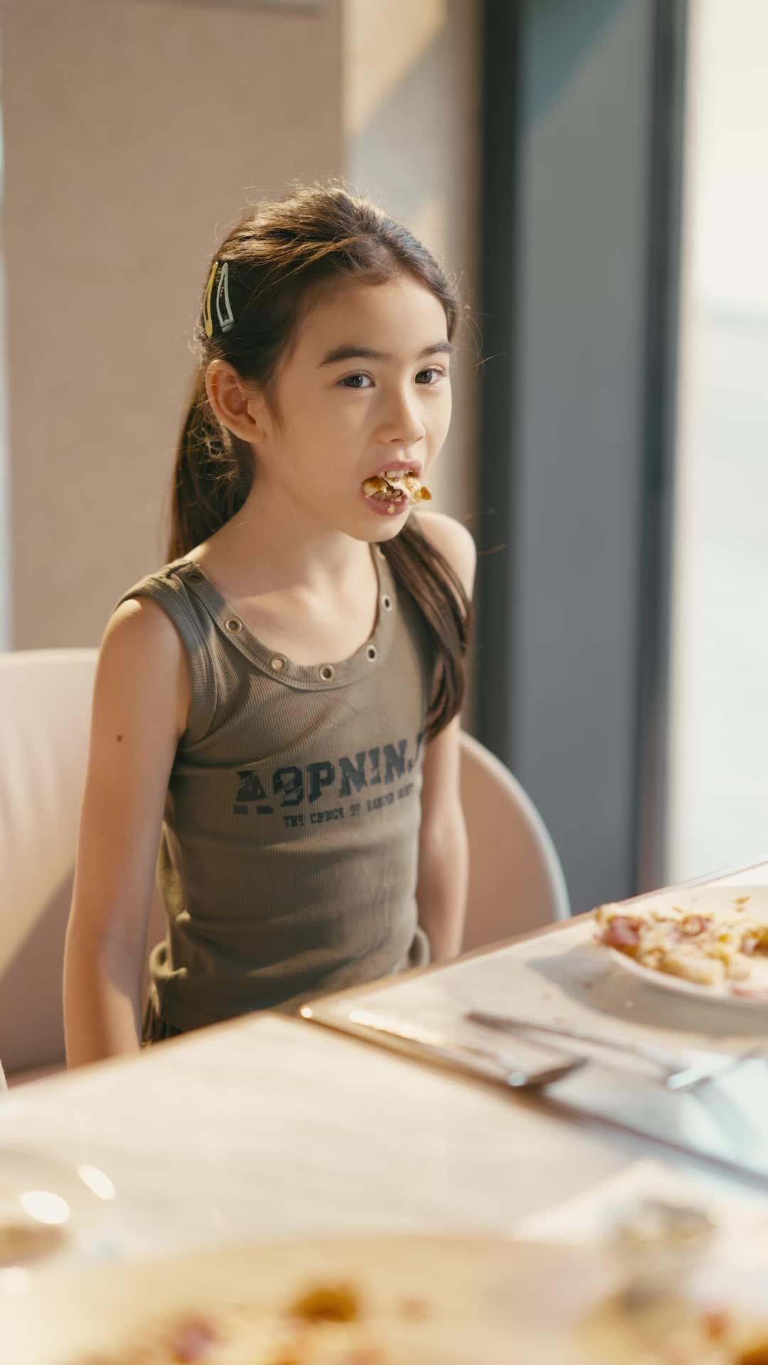 Episodio 2 de Papá tiene chicas y armas