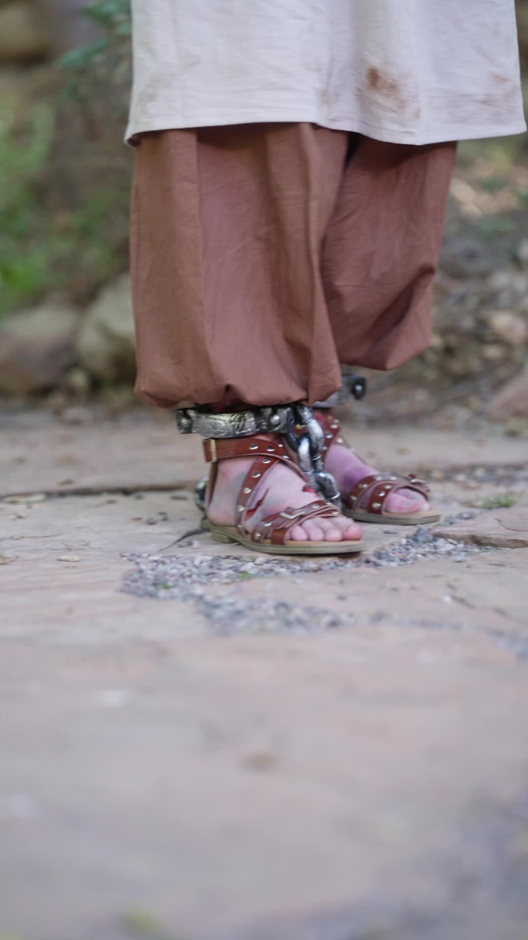 Episodio 5 de Reina Alfa traicionada renace de sus cenizas