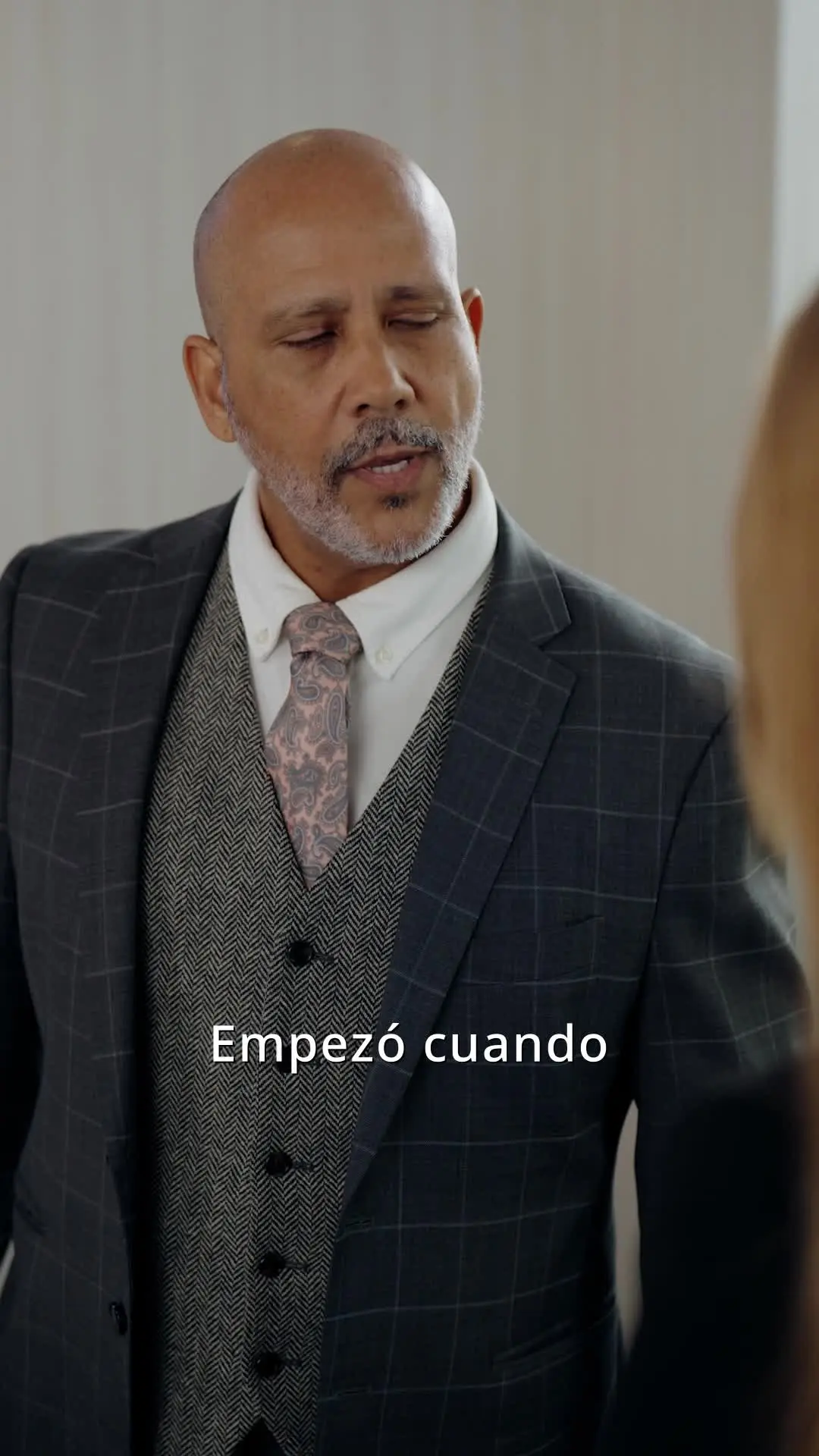 Episodio 12 de Resistir a Lloyd: Romance Edad-gap