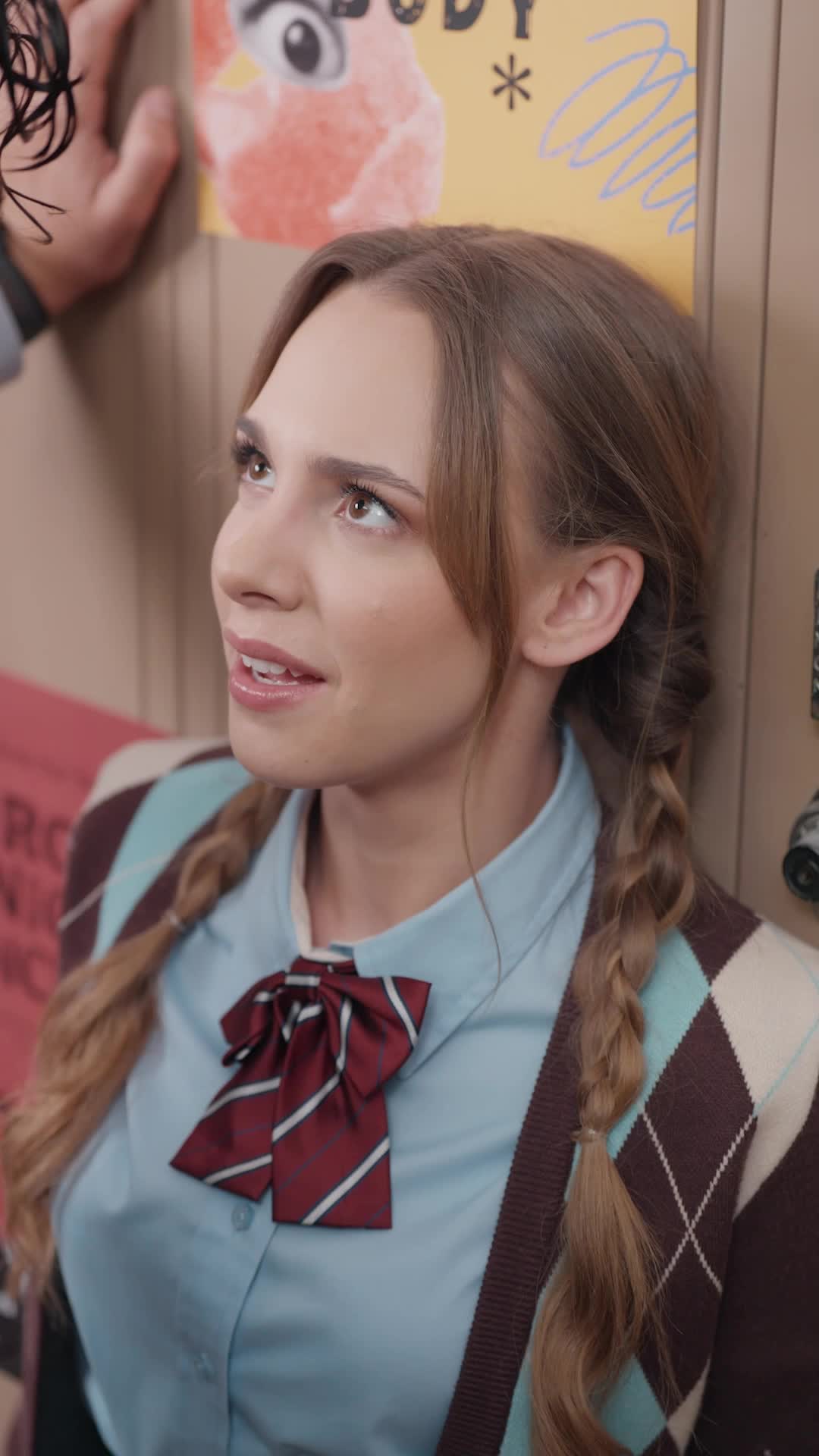 Episodio 22 de Sin querer, envié mensajes hot a mi enemigo