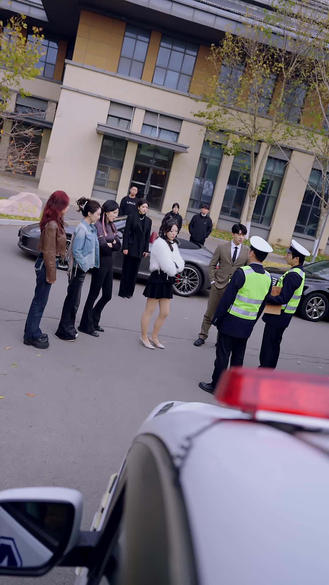 Episodio 9 de Su amante maneja mi carro