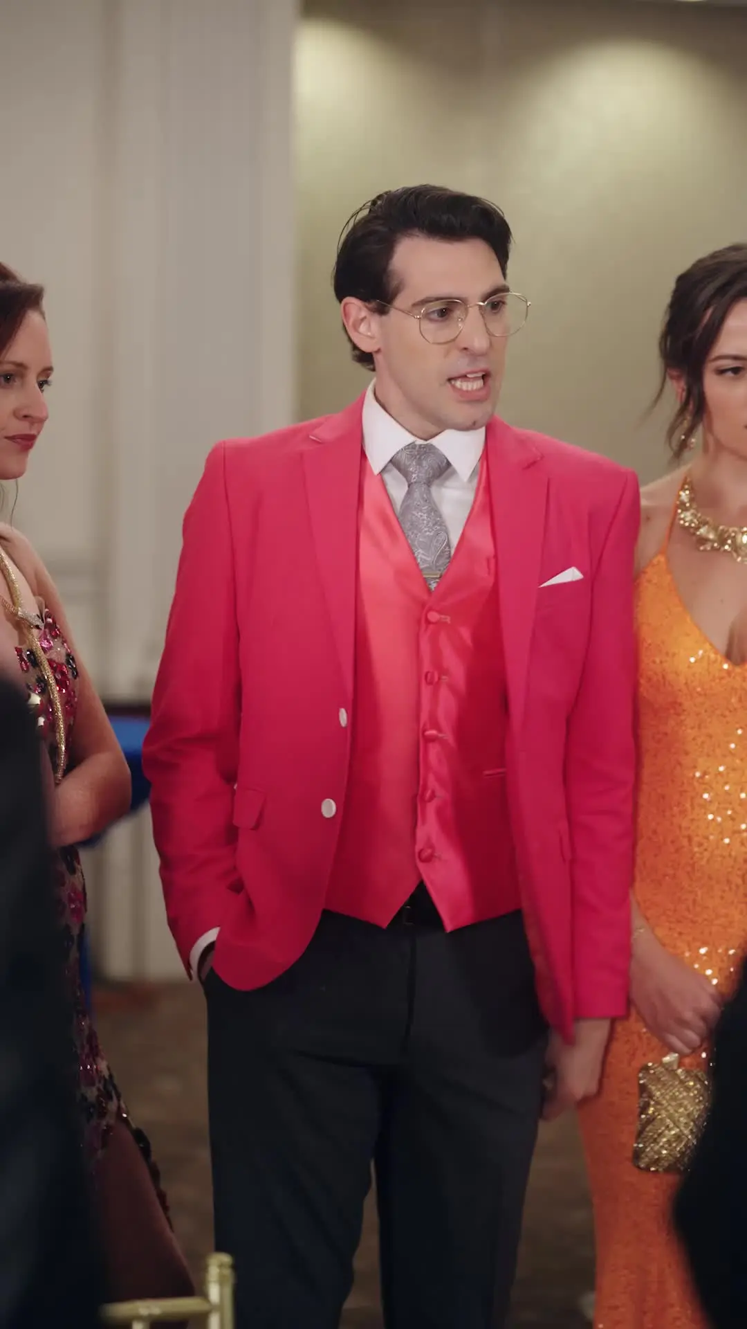 Episodio 20 de Superpadrino: mi ex me suplica de rodillas