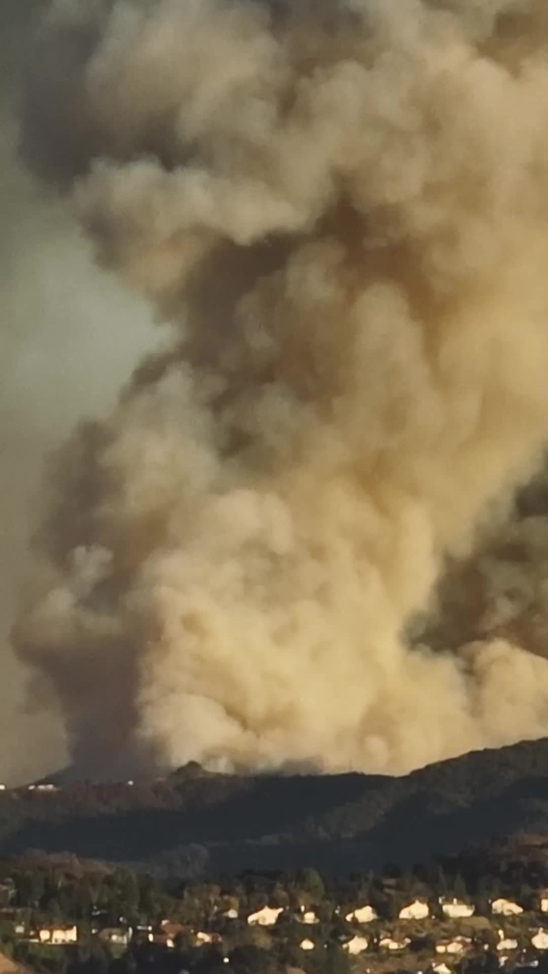 Episodio 3 de Un incendio salvaje entre nosotros