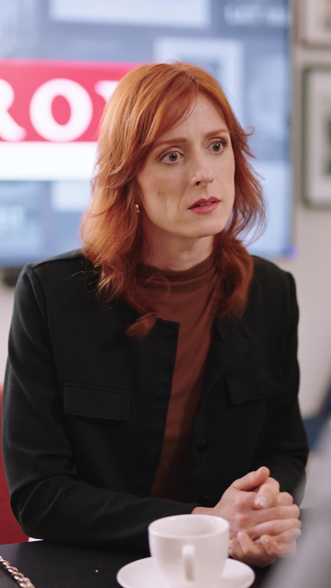 Episodio 8 de Una Esposa Nunca Olvida