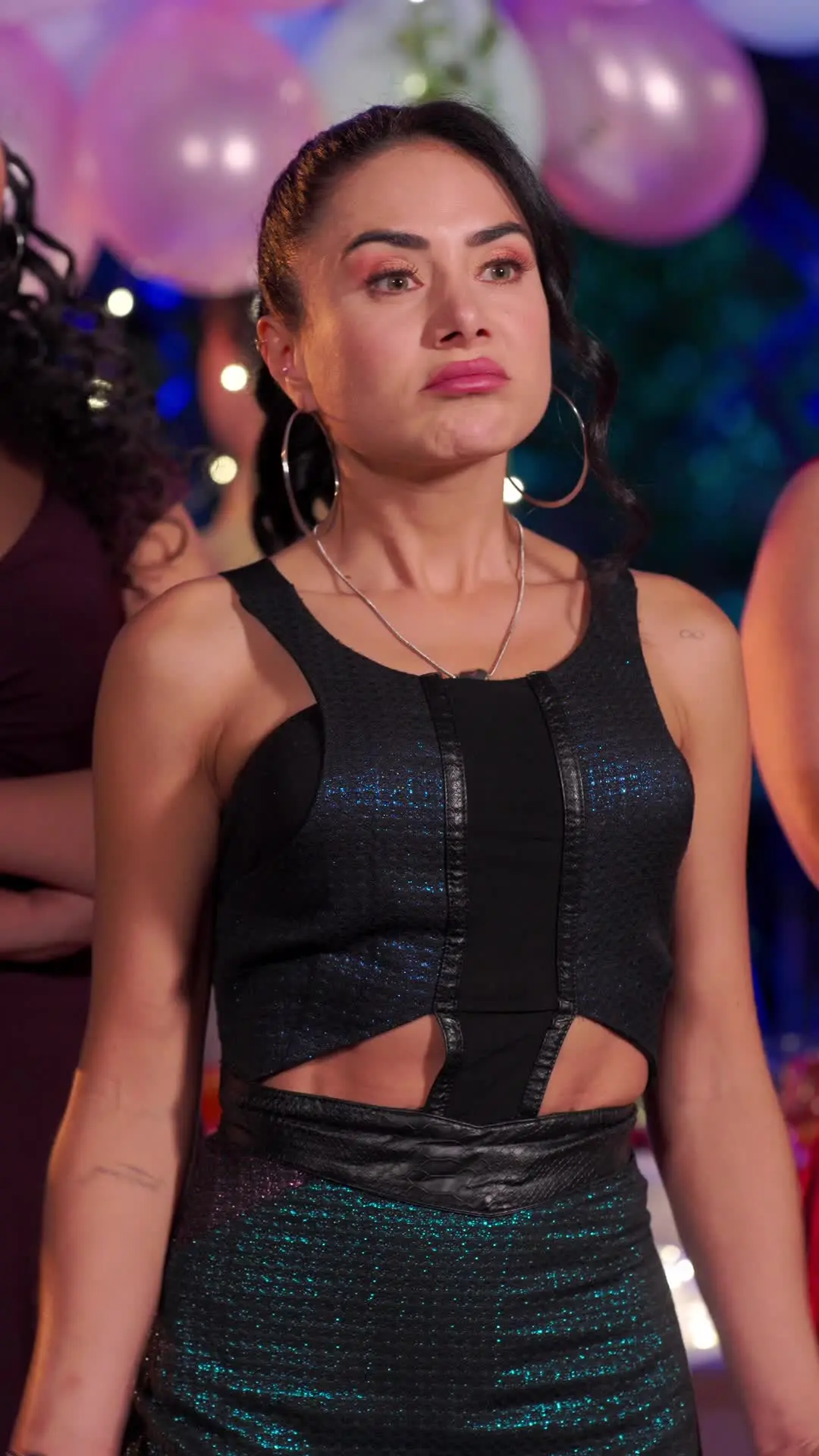 Episodio 25 de Verdadera heredera vs Falsa millonaria